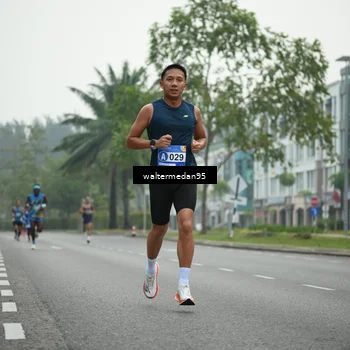 Runner Photo 5262296