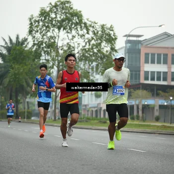 Runner Photo 5262343