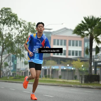Runner Photo 5262346