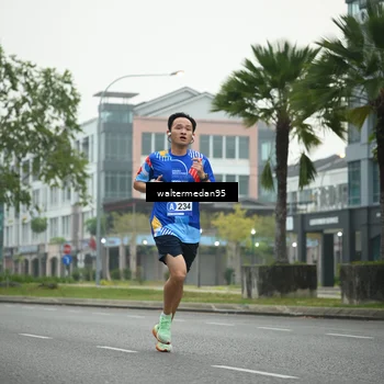 Runner Photo 5262349
