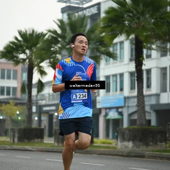 Runner Photo 5262356