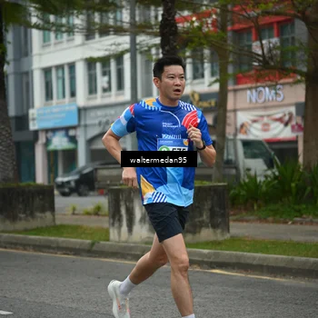 Runner Photo 5262418