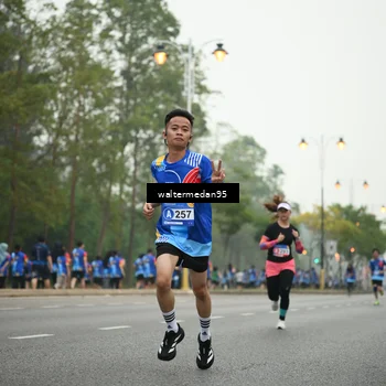 Runner Photo 5262465