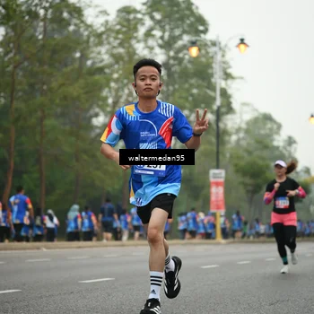 Runner Photo 5262467