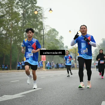 Runner Photo 5262675
