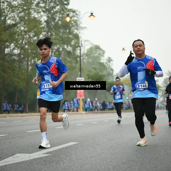 Runner Photo 5262677