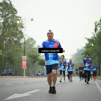 Runner Photo 5262753