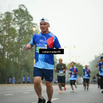 Runner Photo 5262756