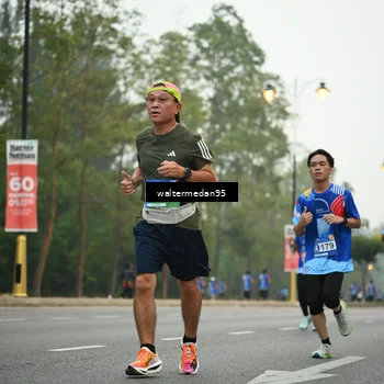 Runner Photo 5262757