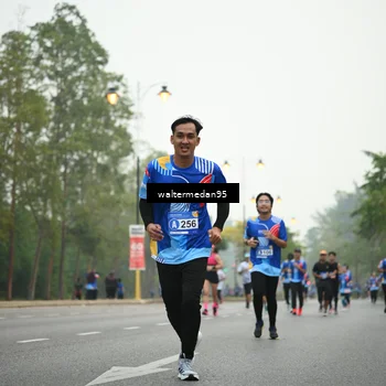 Runner Photo 5262793