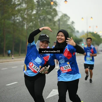 Runner Photo 5262857