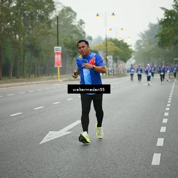 Runner Photo 5262894