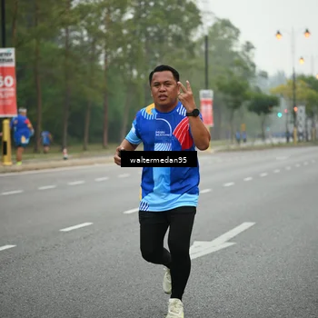 Runner Photo 5262903