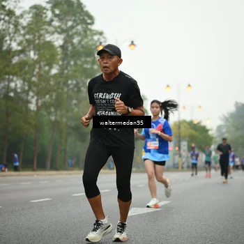 Runner Photo 5262945