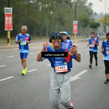 Runner Photo 5263003