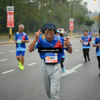 Runner Photo 5263005