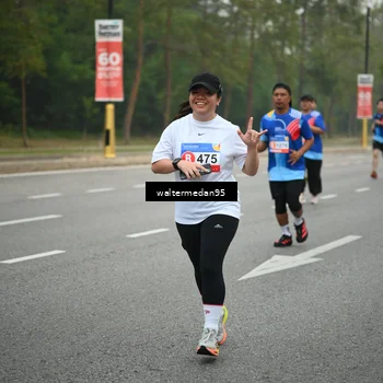Runner Photo 5263045