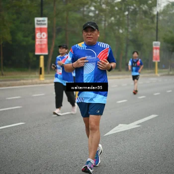 Runner Photo 5263049