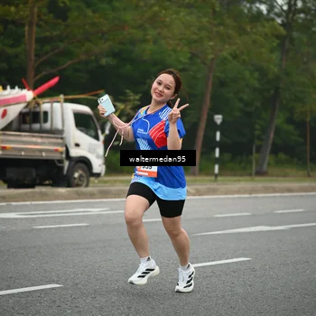 Runner Photo 5263053