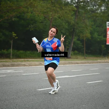 Runner Photo 5263055