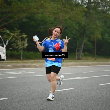 Runner Photo 5263057