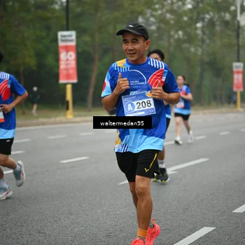 Runner Photo 5263058