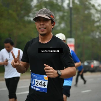 Runner Photo 5263066