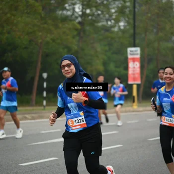 Runner Photo 5263070