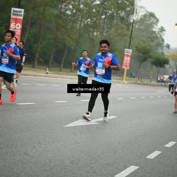 Runner Photo 5263080