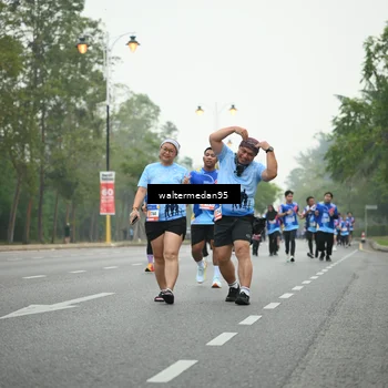 Runner Photo 5263081