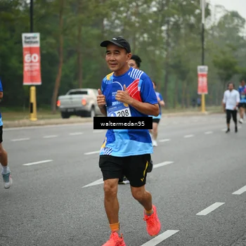 Runner Photo 5263103