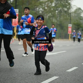 Runner Photo 5263111