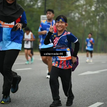 Runner Photo 5263115
