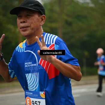Runner Photo 5263147