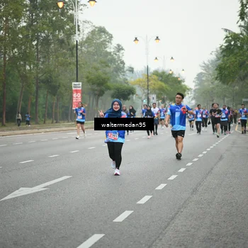 Runner Photo 5263160