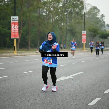 Runner Photo 5263166