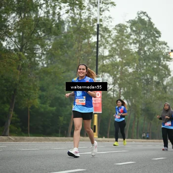 Runner Photo 5263170