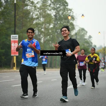 Runner Photo 5263203