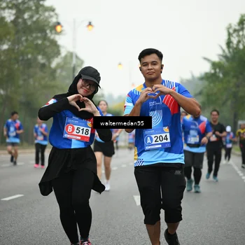 Runner Photo 5263210