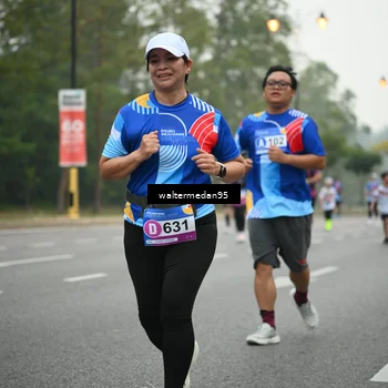Runner Photo 5263216