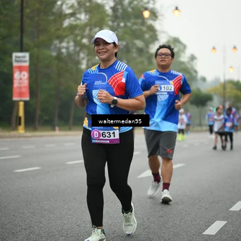 Runner Photo 5263217