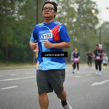 Runner Photo 5263218