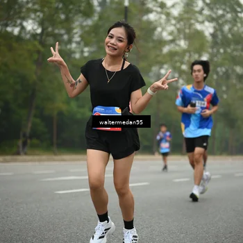 Runner Photo 5263228