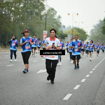 Runner Photo 5263243