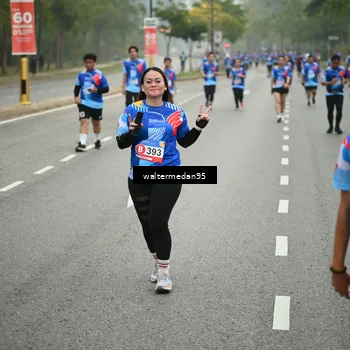 Runner Photo 5263267