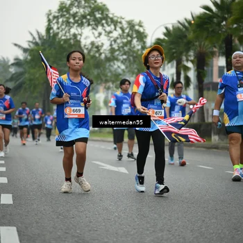 Runner Photo 5263278