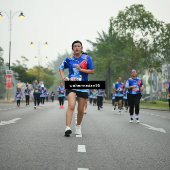 Runner Photo 5263283