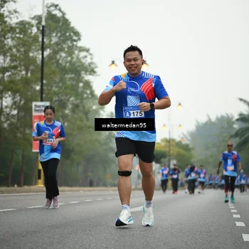 Runner Photo 5263300
