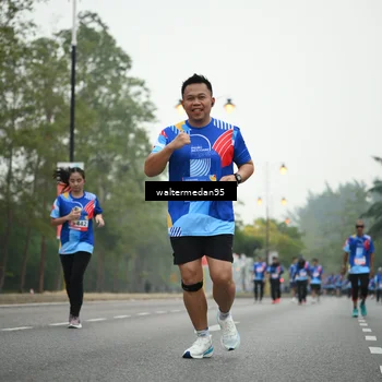 Runner Photo 5263304