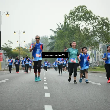Runner Photo 5263306